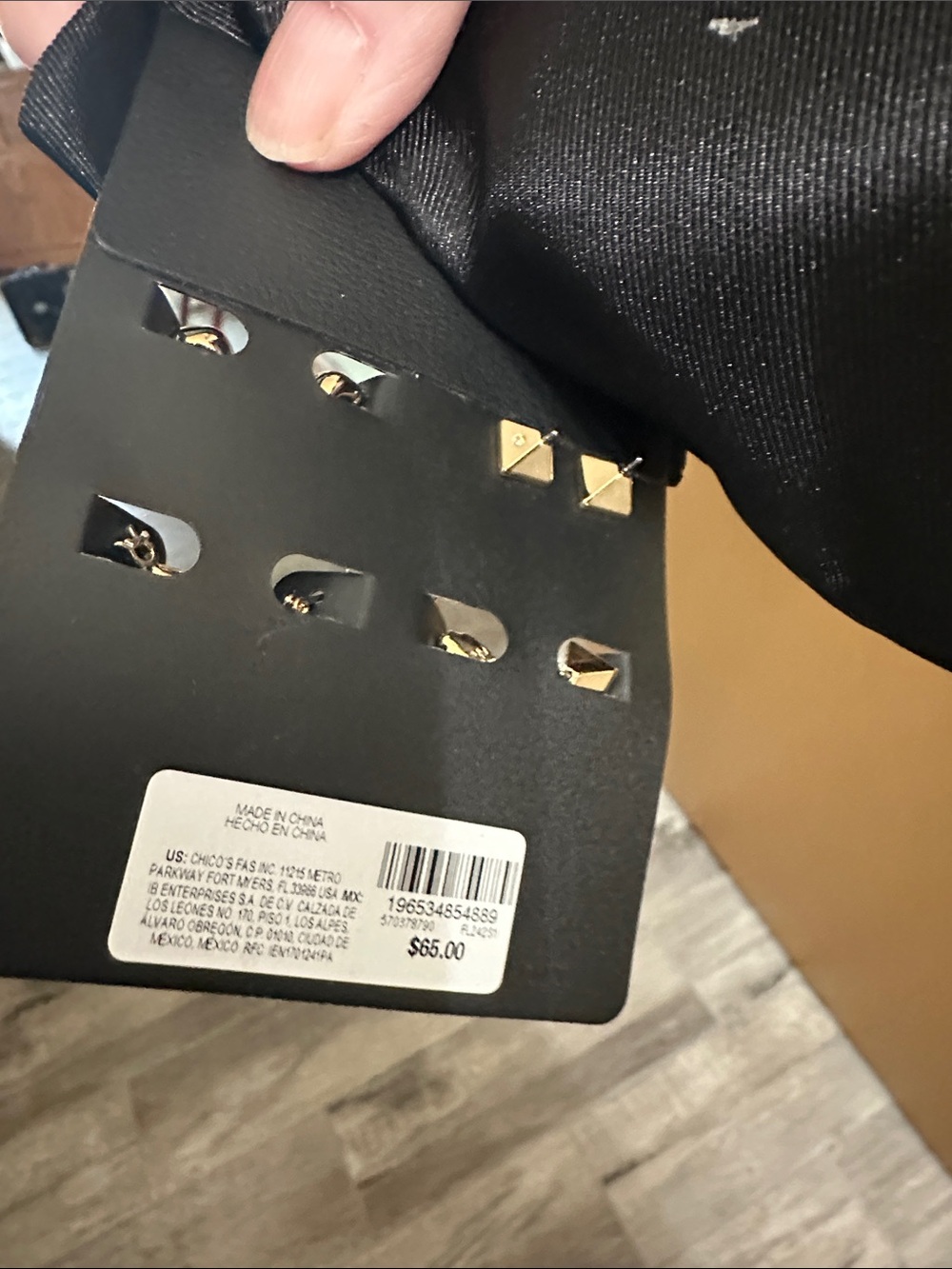 White House Black Market Gold-Tone Mixed Earring Set with dust bag - Picture 5 of 5